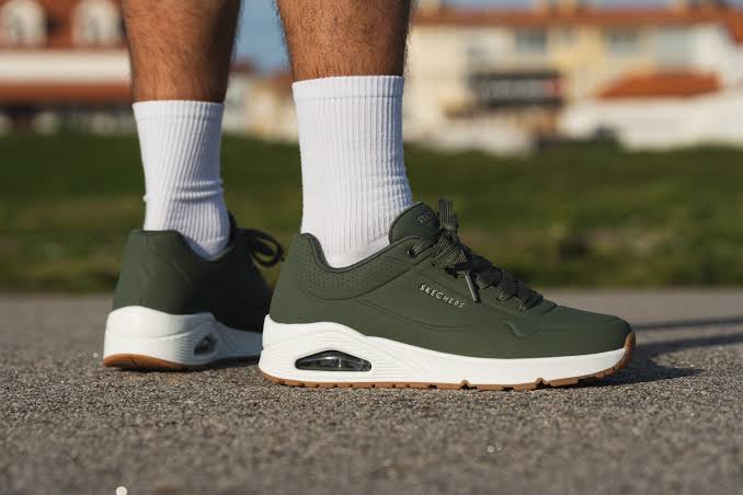 Lifestyle footwear