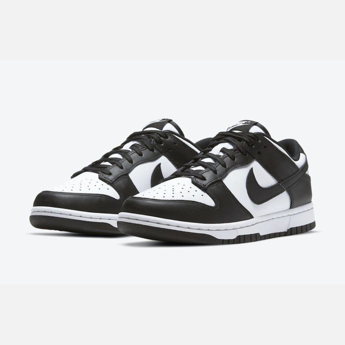 Nike Dunk Low Retro — Panda Black / White — product view 1